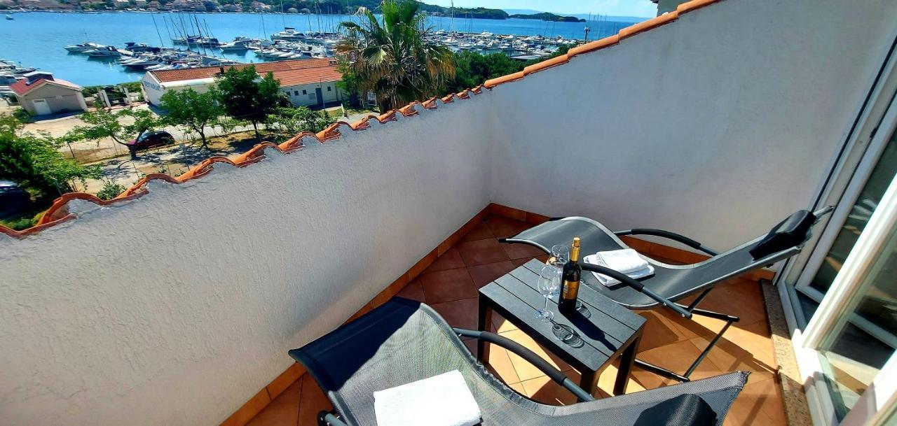 Guest House Galeb2 Supetarska Draga Δωμάτιο φωτογραφία